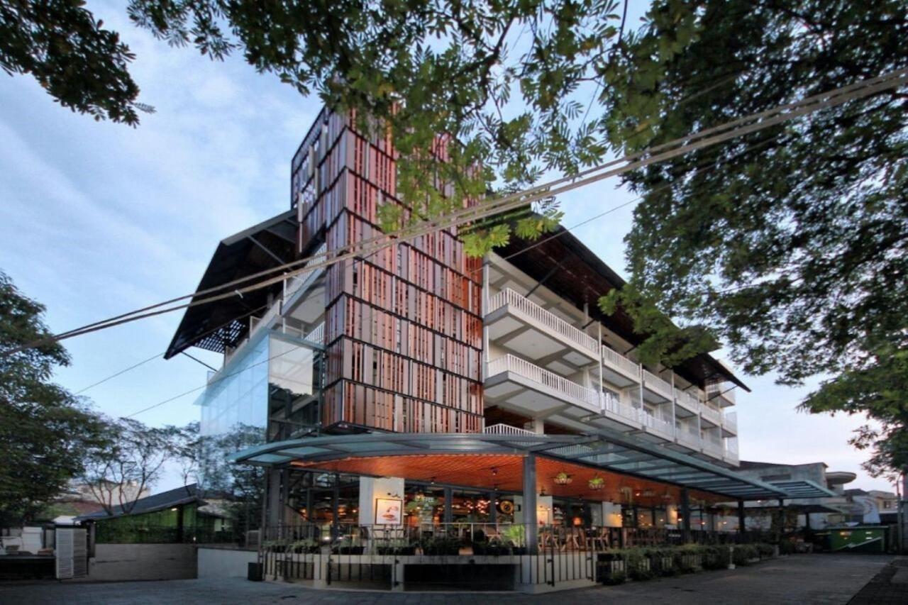 Hay Bandung Hotel Eksteriør billede